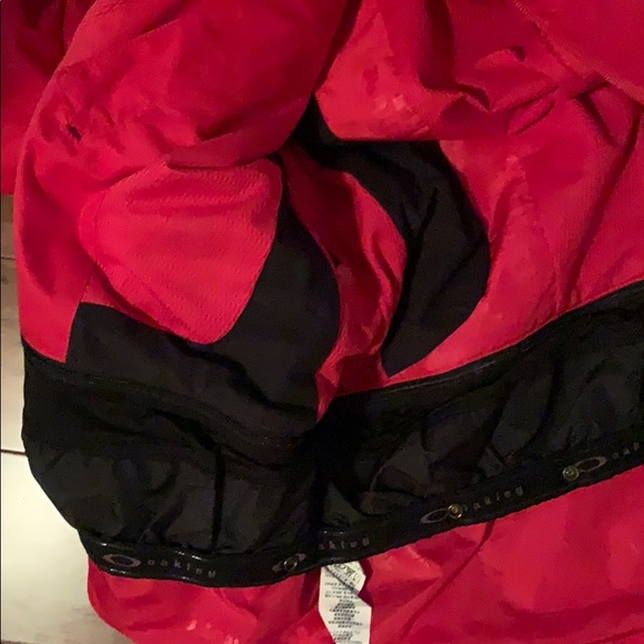 Ski/snowboard jacket - Picture 3 of 4